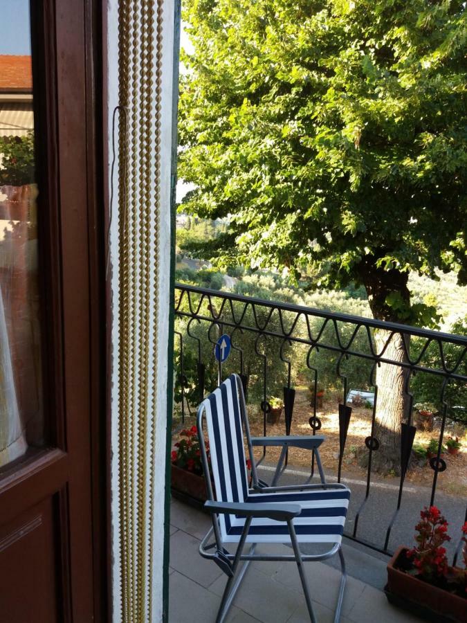 Ferienwohnung Casa Tarrini Chianni Exterior foto