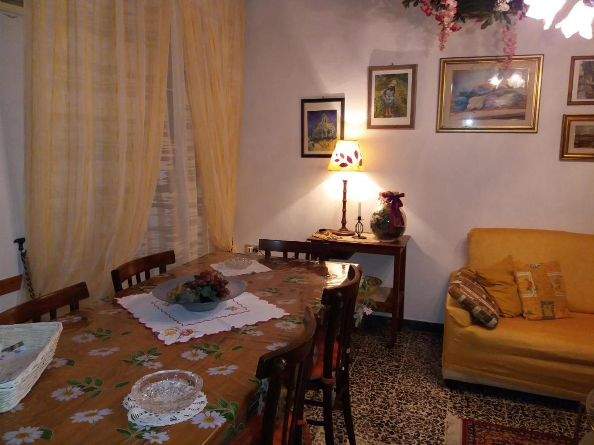 Ferienwohnung Casa Tarrini Chianni Exterior foto